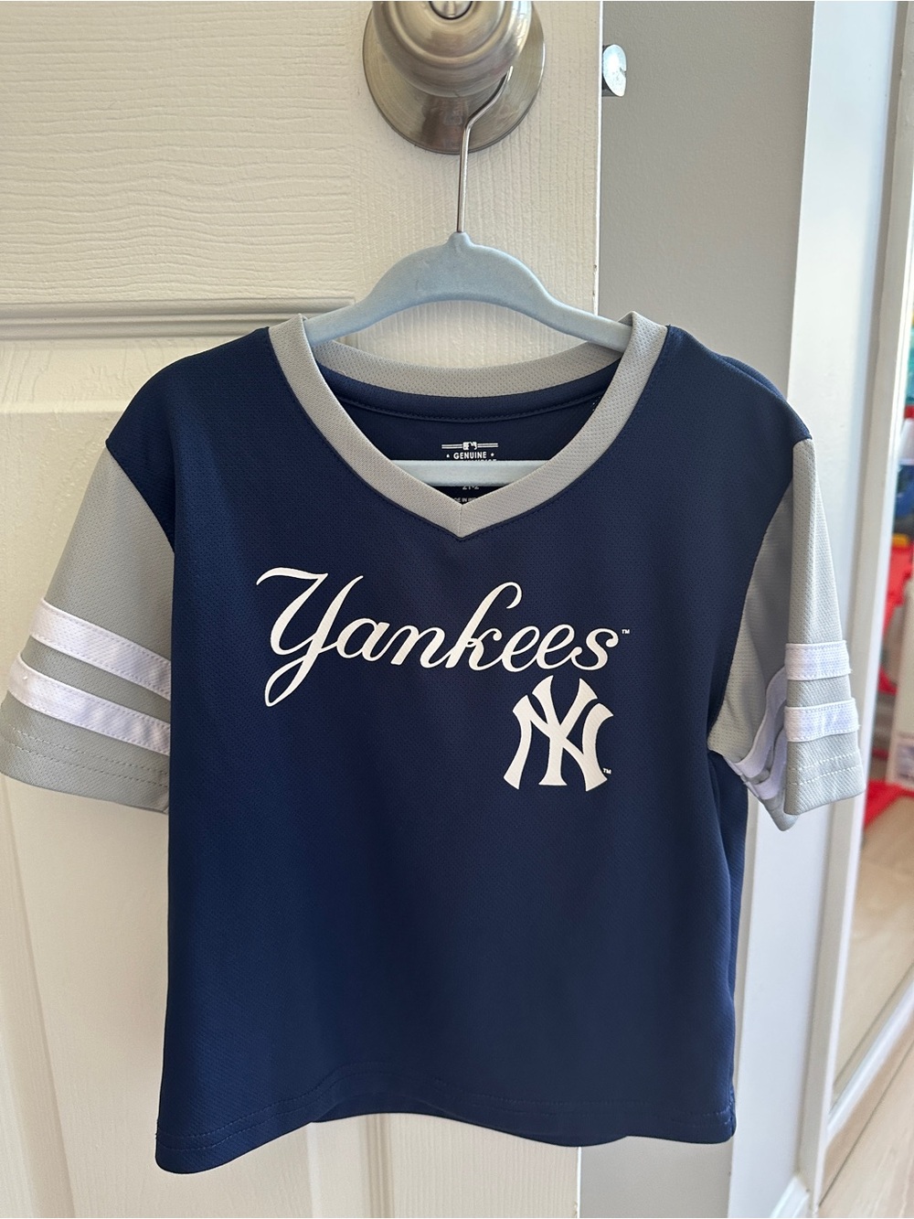 Genuine Merchandise Navy and Gray Yankees Kids Jersey Top